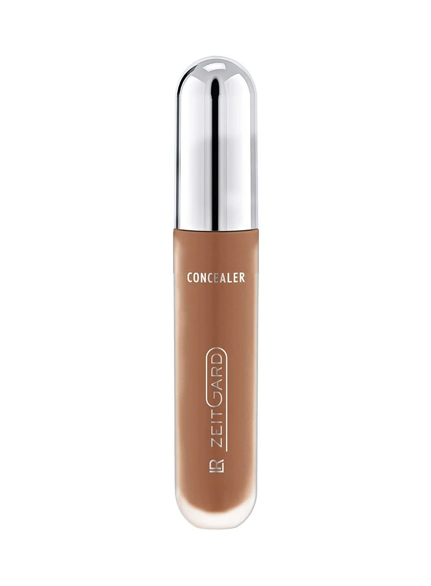 Camouflez cernes et imperfections avec le correcteur Natural Luminous Tanned Zeitgard LR : effet flouteur, hydratant, couvrance modulable. 5 ml.